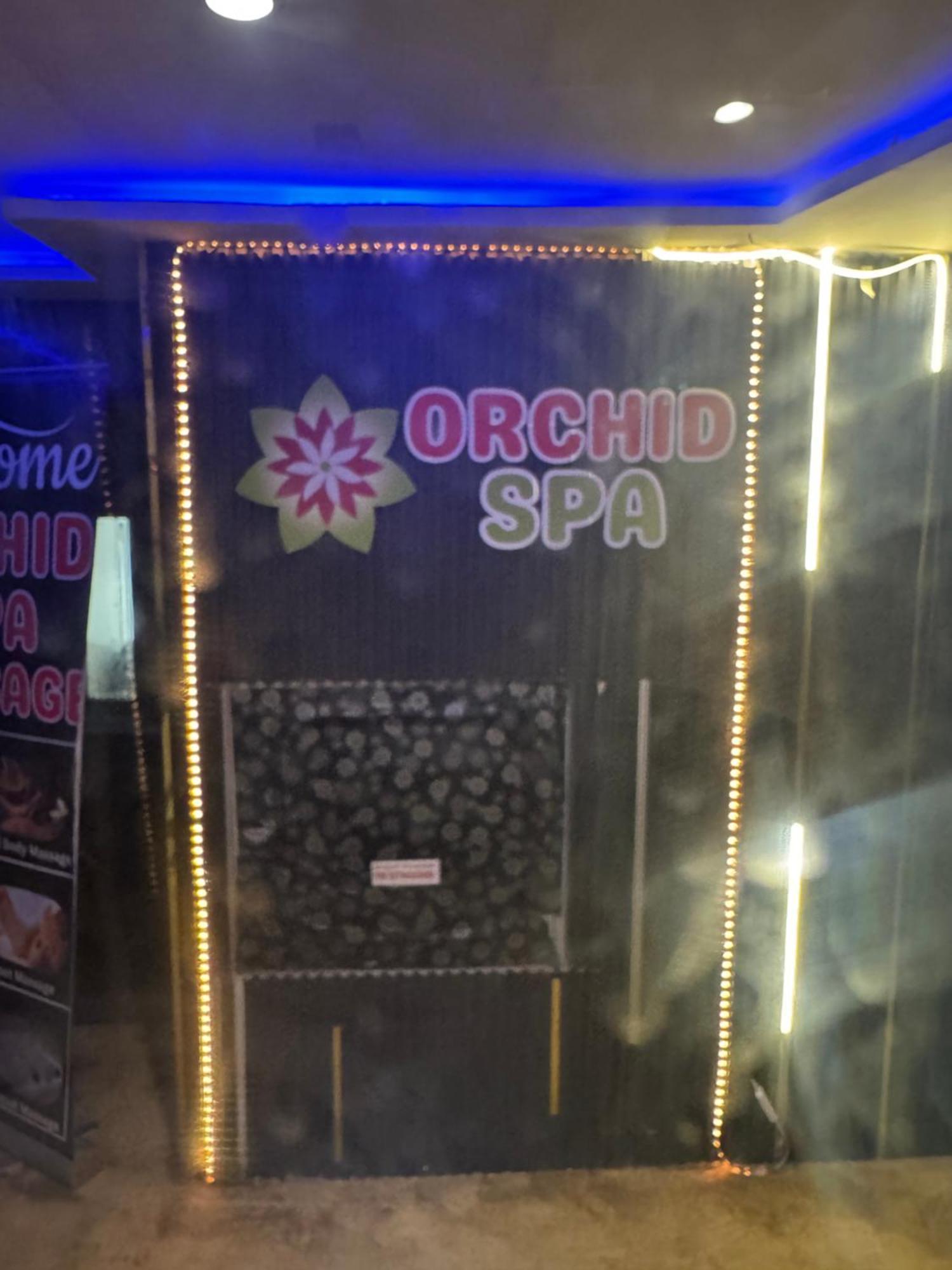 Orchid Hotel Deira Dubai Esterno foto